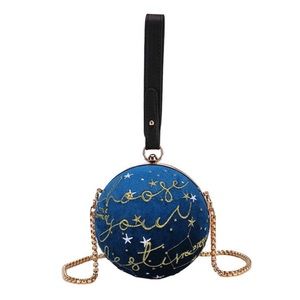 Clutch/crossbody handbag